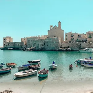 Piazza Duomo - Medieval Puglia's House Apartamento Giovinazzo