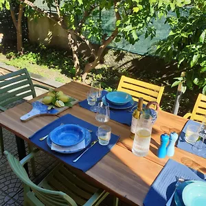 https://martyolly-luxury-garden-apt.hotelitalianriviera.com