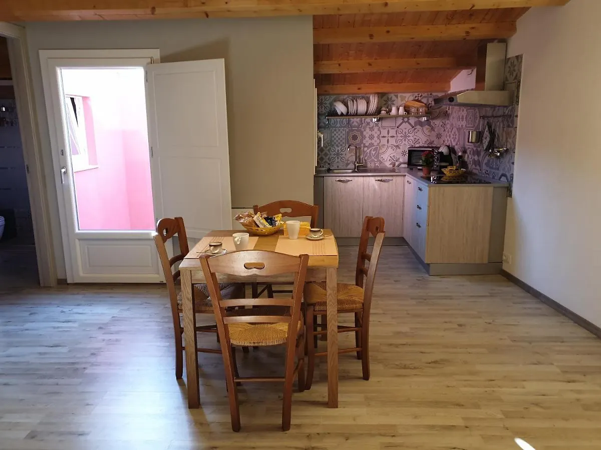 Locazione Turistica Da Enzo E Maria location